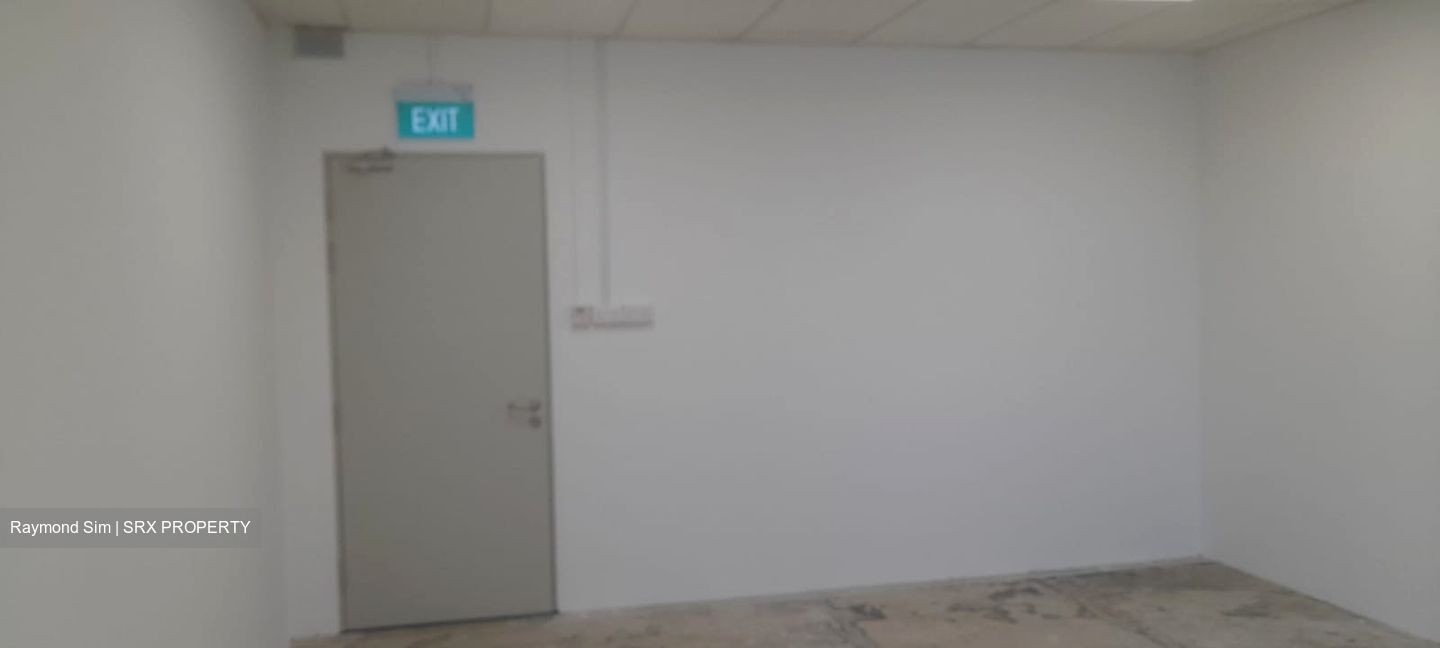Changi Logistics Centre (D17), Office #363841841